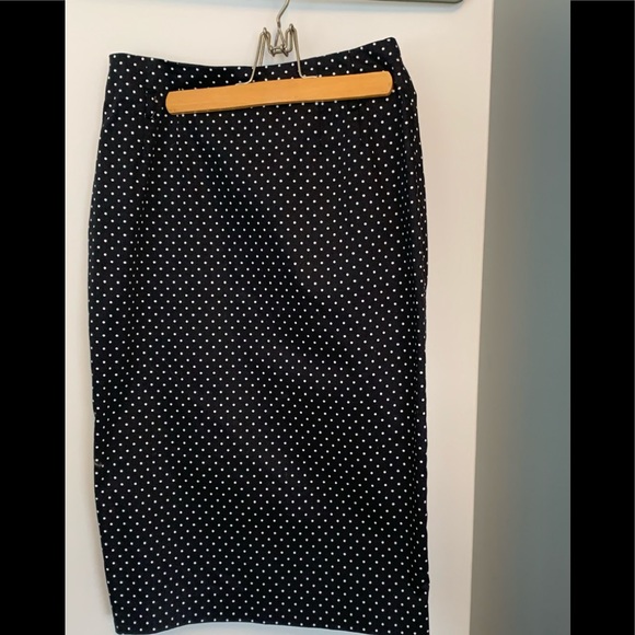 Black and white pencil skirt - Picture 3 of 5